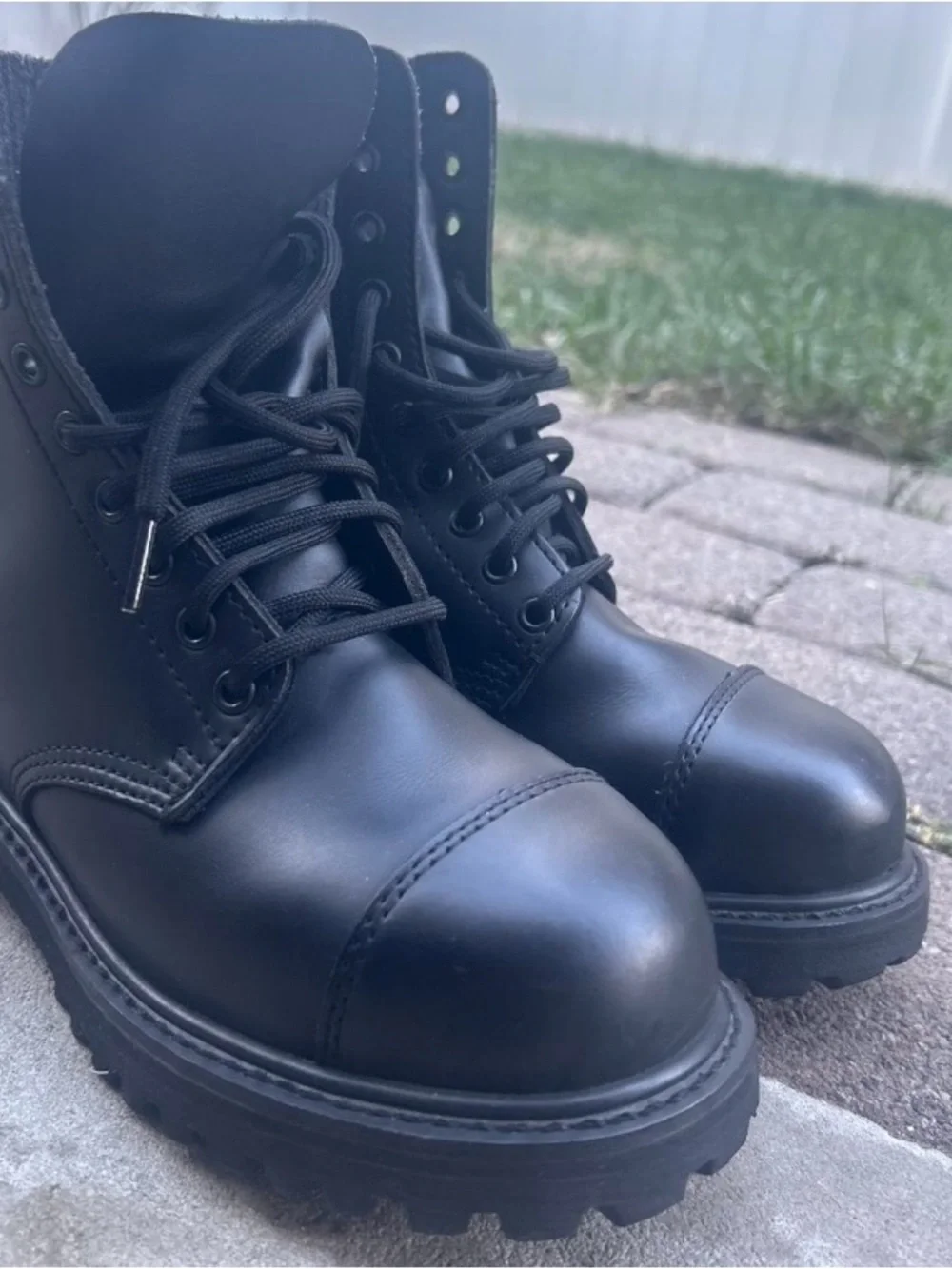 BRANDIT PHANTOM COMBAT BOOTS  like new-all black-steel toe